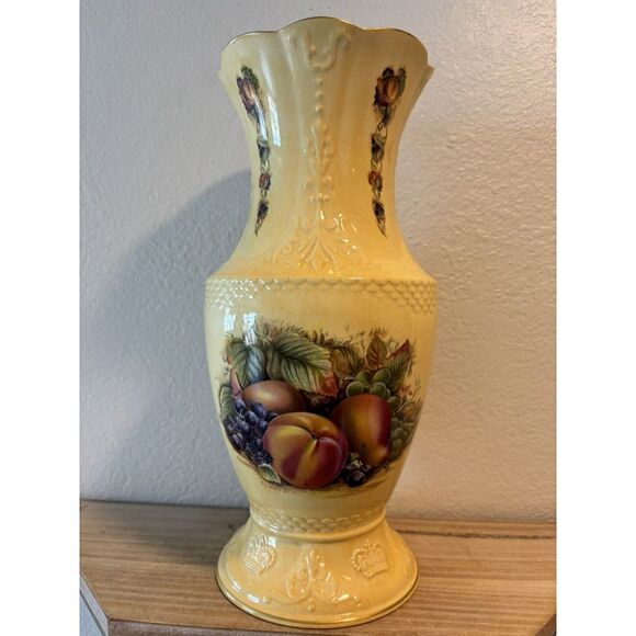 Ansley Crown Vase 1998 Limited Edition‎ "Orchard Gold" Excellent Condition - Picture 2 of 5